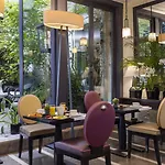 Hotel La Madame Parigi