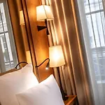 מלון Madame - Saint-germain-des-pres 4*
