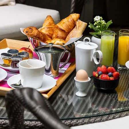 Hotel La Madame Paris