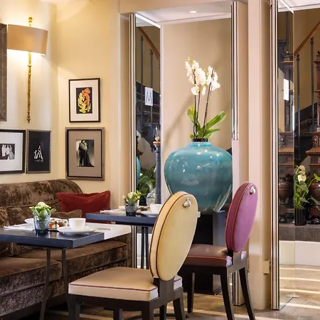 La Madame Hotel