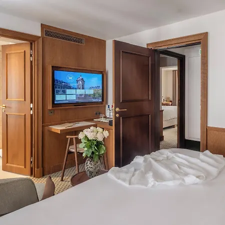 Hotel La Madame Parigi