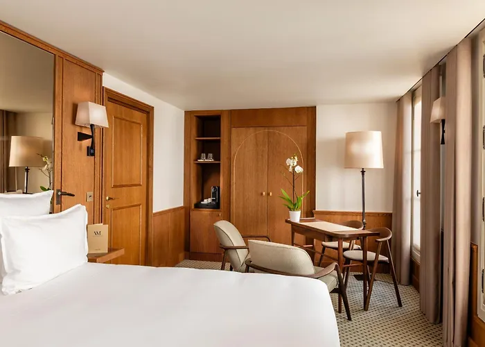 Madame - Saint-germain-des-pres Paris