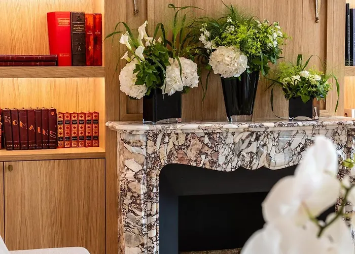 Madame - Saint-germain-des-pres Hotel 4*